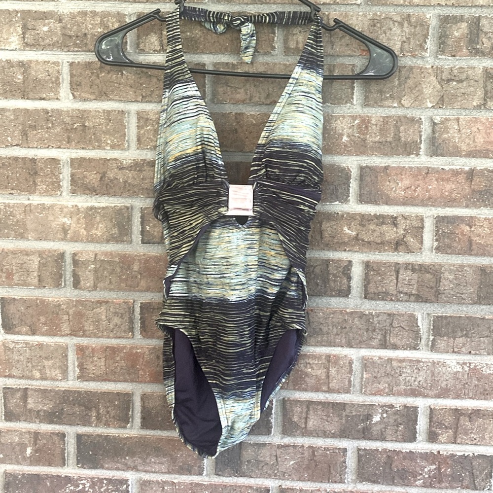 Vince Camuto Blue and Green One Piece Swimsuit